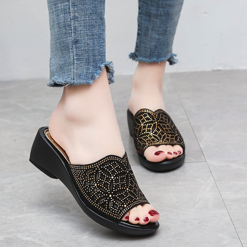 Rabat fabryczny 45%【35-42】Papuci papuci antiderapanti confortabili de vara pentru femei. Se potrivește piciorului elegant și confortabil.
