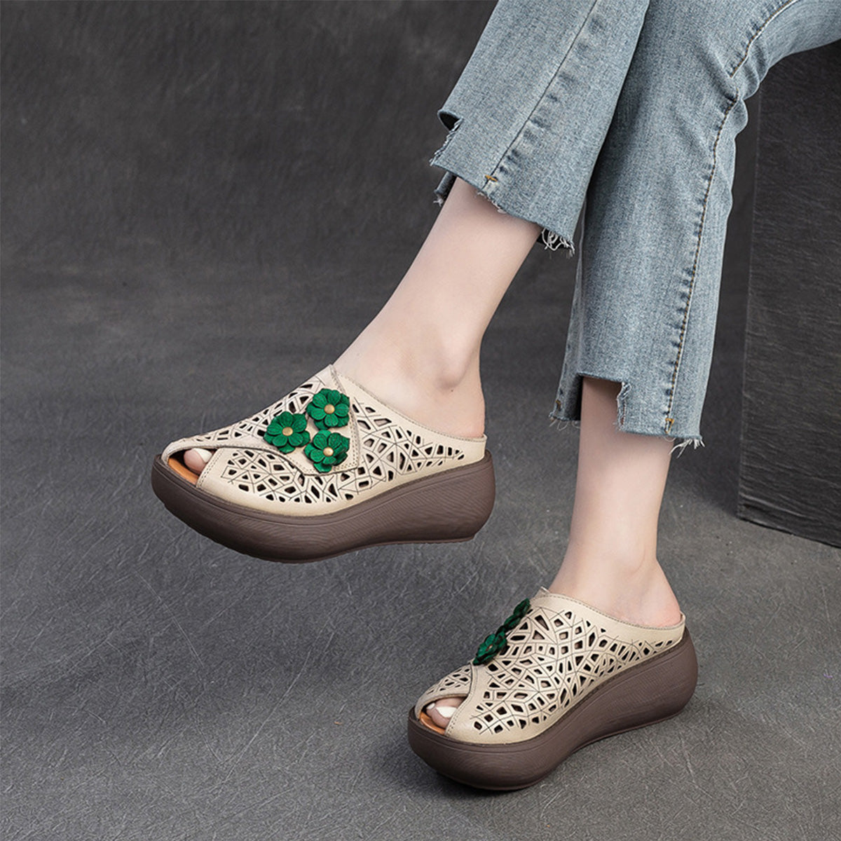 👡【35-40】Nowe sandały retro na grubej podeszwie