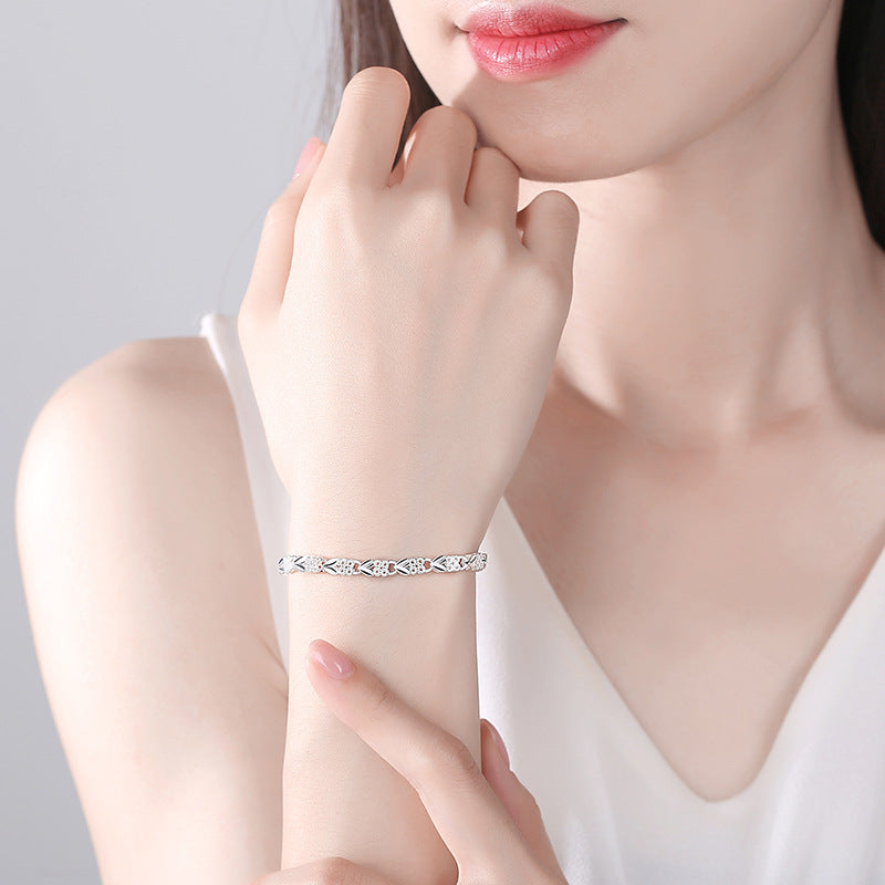 😀👉【Kup jeden, drugi gratis】💖🍀Damska bransoletka ze srebra próby 925 z motywem czterolistnej koniczyny, Love New Fashion-3884566